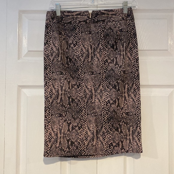 Michael Michael Kors Snake Skin Style Pencil Skirt Size 6 - Picture 4 of 4